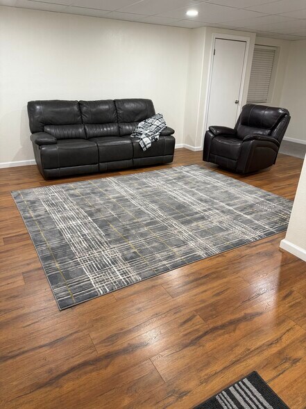 Various rugs - 214 Eagle Ave