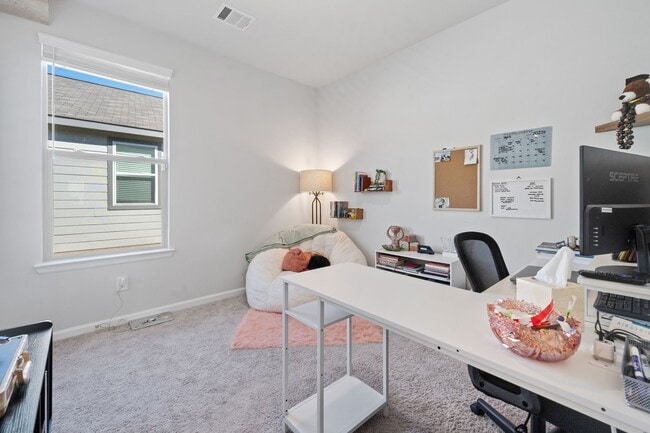 Building Photo - 20819 Adventure Wy