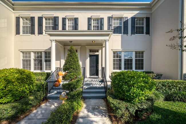 Building Photo - 2911 Upper Park Rd