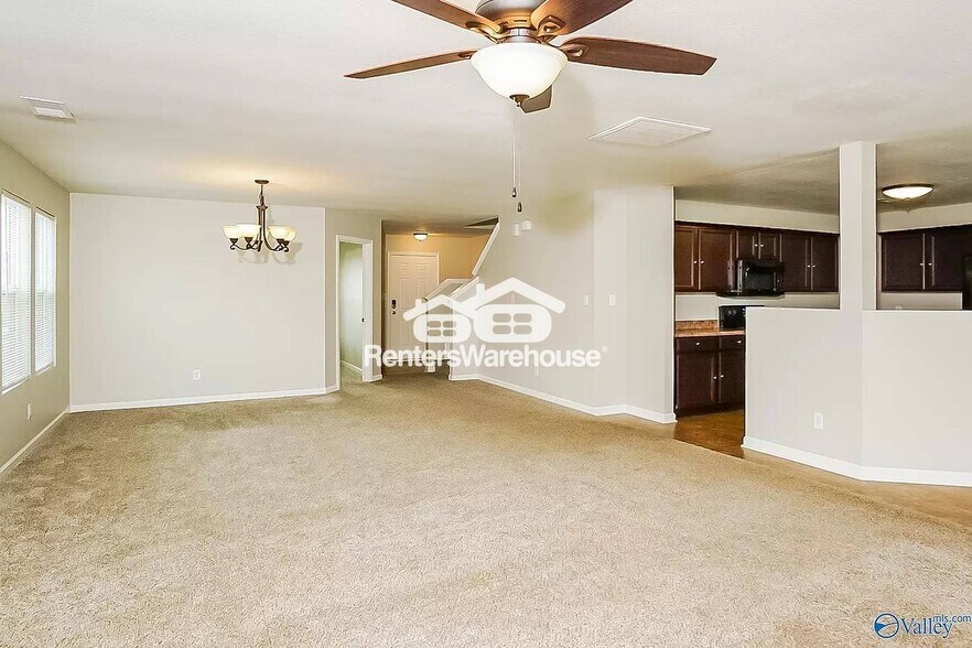 Building Photo - 123 Forestbrook Dr