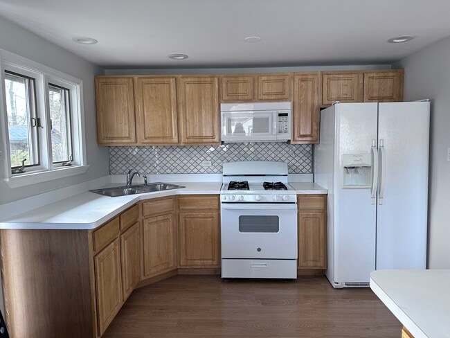 Building Photo - 4001 W 90th Pl