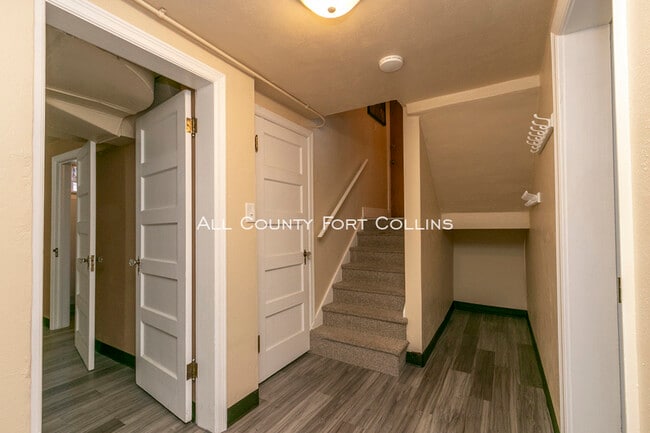 Building Photo - Upscale Glenmere Park Bungalow