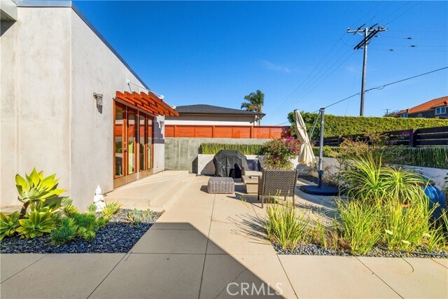 Building Photo - 409 C. Mayor