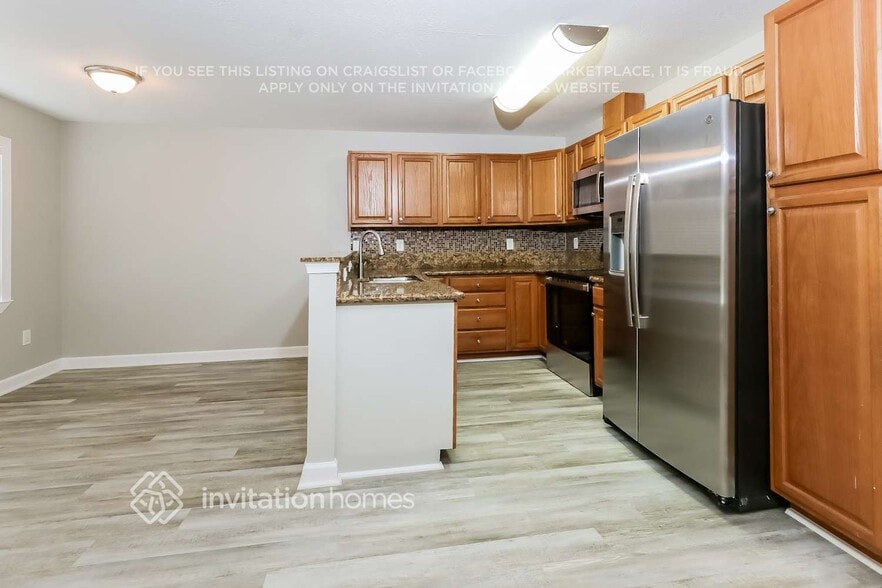 Building Photo - 114 Carol Susan Ln