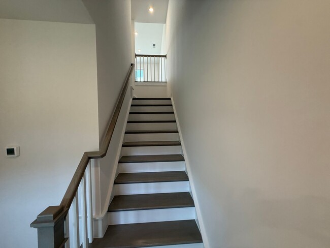 Building Photo - Brand New Townhome in Ballantyne!!