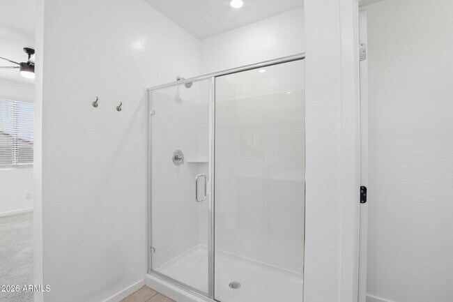 Building Photo - 25293 W Wayland Dr