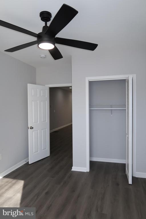 Building Photo - 2833 Brendan Ave