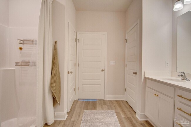 Building Photo - 8130 Fir Tree Dr