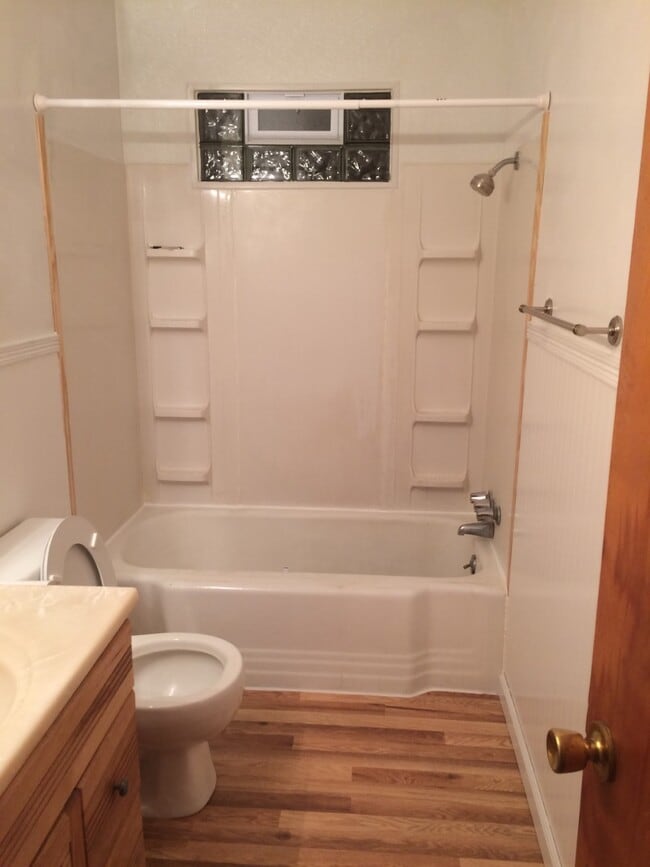 Building Photo - 2614 Silver Blvd