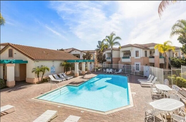 Building Photo - Welcome to Remington 50% off first month rent SPECIAL!!!