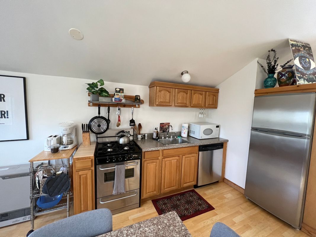 Building Photo - 40 Sunset Ridge