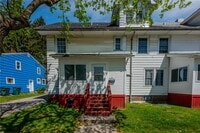 Building Photo - 575 Woodbine Ave