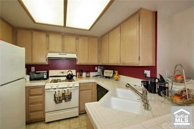 Building Photo - 26825 Park Terrace Ln