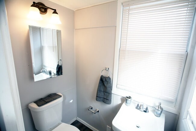 Building Photo - Gorgeous & Completely Rehabbed 3 Bed - 1.5 Bath Colonial for Rent!