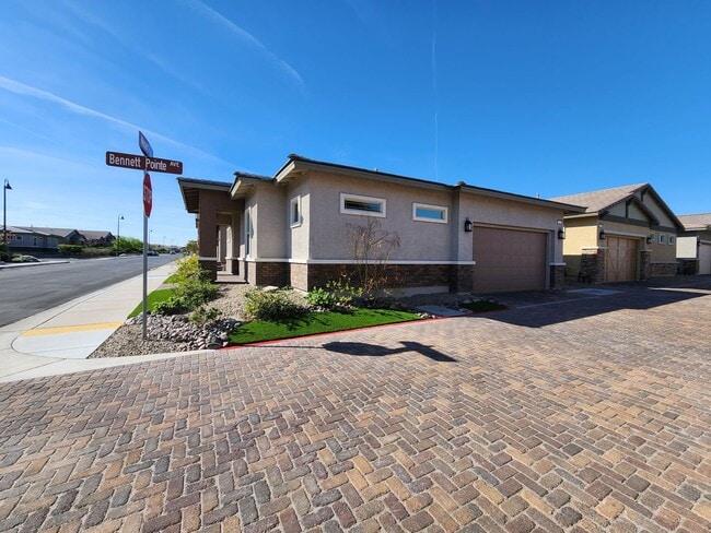 Building Photo - Guard-Gated Cadence 55+ Community | 2 Bed | Single Story Home