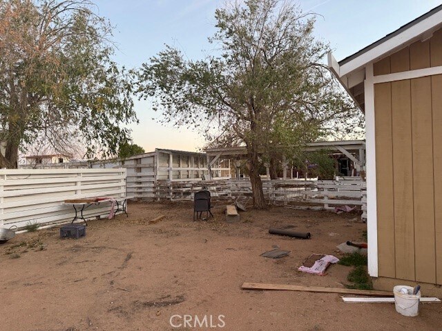 Building Photo - 16100 Navajo Rd