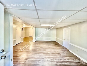 Building Photo - 3504 Marport Dr