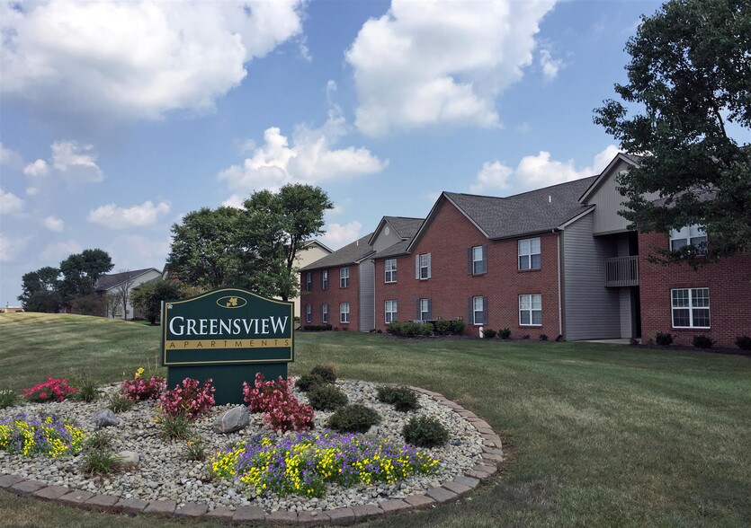 Greensview Apartments 4066 Greensview Dr Powell OH 43065 Apartment