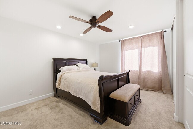 Building Photo - 5841 Cape Horn Dr