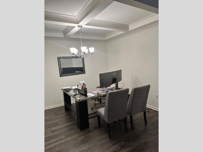 Building Photo - 1120 Trident Maple Chase