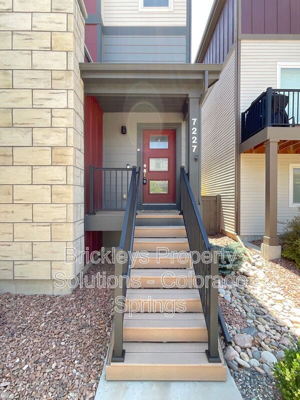 Building Photo - 7227 Berrybrook Ln