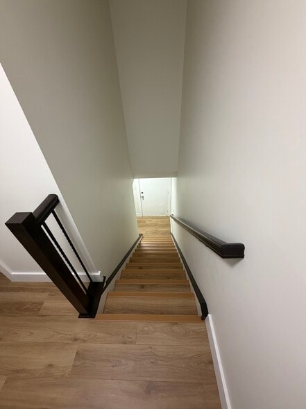 Building Photo - 157 Marine Dr