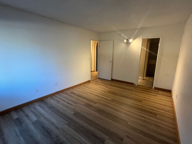 Building Photo - Remington Post Ground Floor 2 Bedroom 2 Ba...