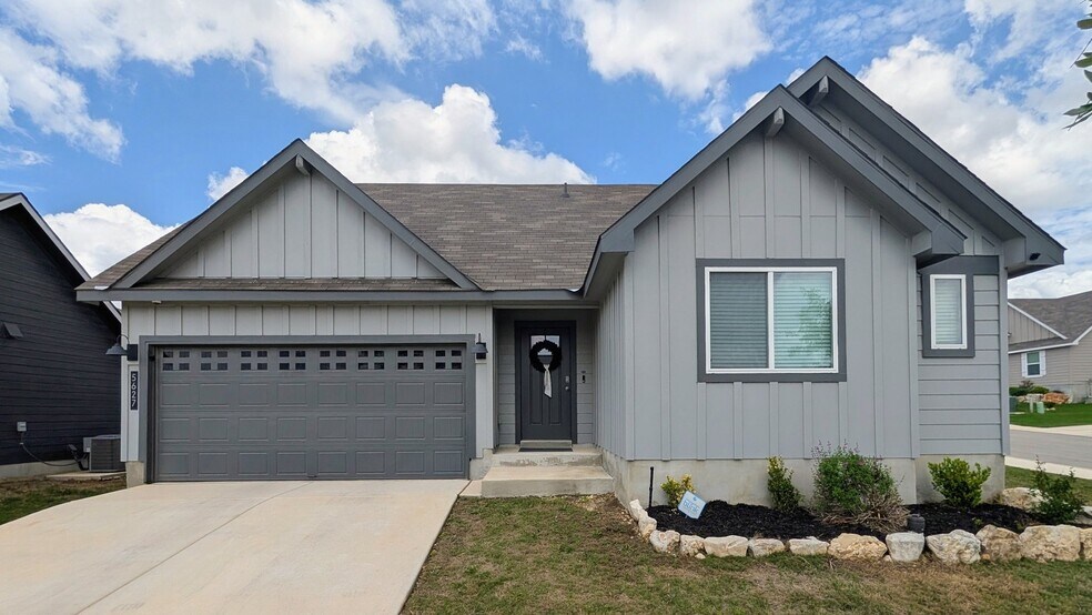 Building Photo - 5627 Jewel Curv