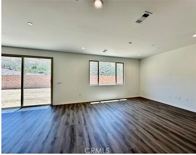 Building Photo - 8489 Anthony St