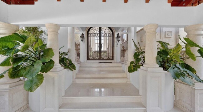 Building Photo - 260 Cape Florida Dr