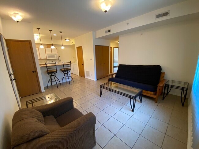 Building Photo - 301 South 4th Street, Unit 1BR