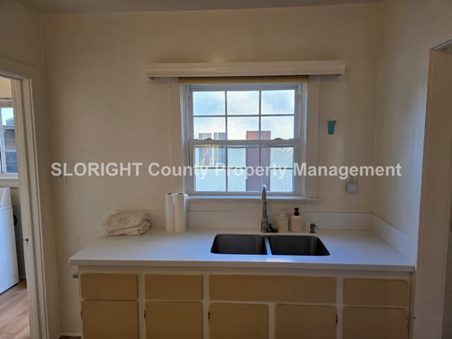 Building Photo - LEASE PENDING - Charming Home with Garage in Santa Maria - 2 Bed / 1 Bath