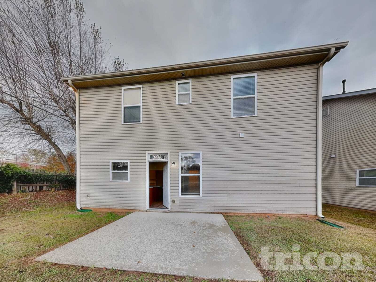 Building Photo - 2350 Dalton Park