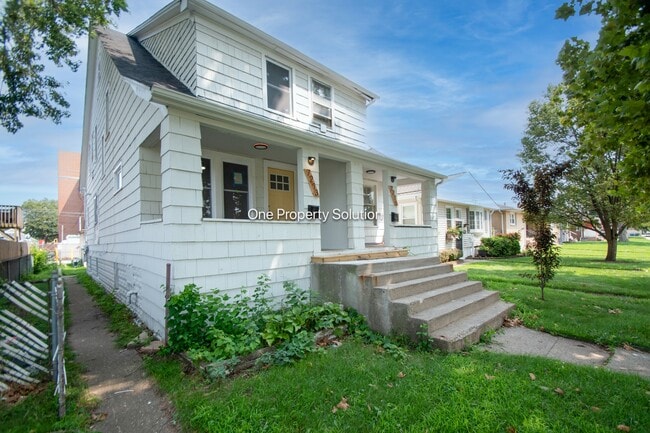 Building Photo - 7213 Marshall Ave