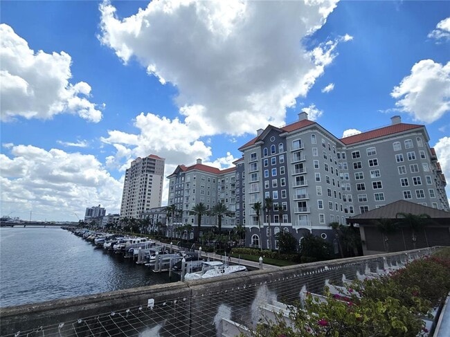 Building Photo - 700 S Harbour Island Blvd