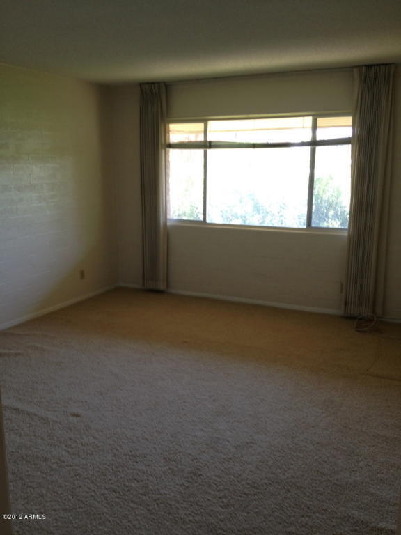 Building Photo - 2 Bedroom 2 Bath condo with ALL utilities ...