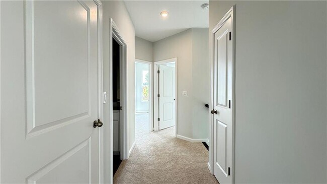 Building Photo - 1479 Creekside Cir NW