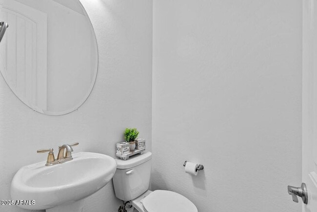 Building Photo - 40990 W Agave Rd