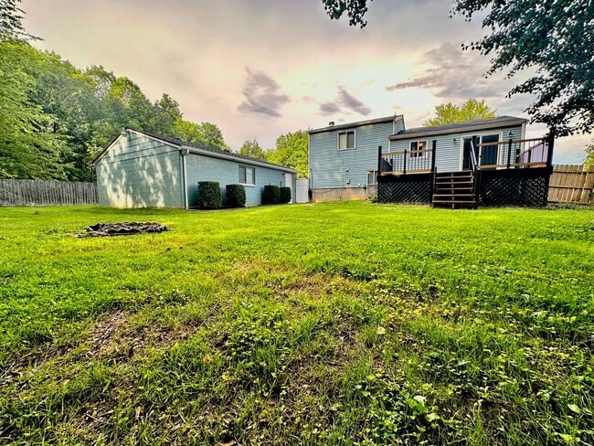 Building Photo - 1416 Hagen Rd