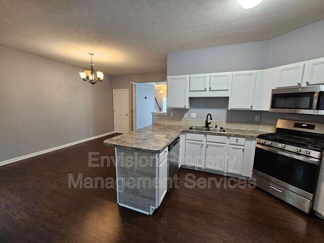 Building Photo - 1243 Blairs Pointe Dr SW