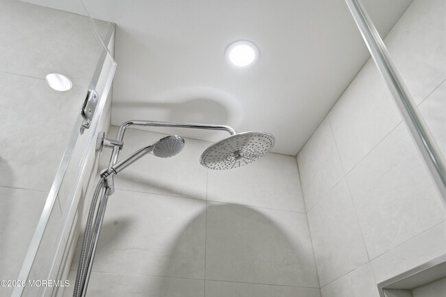 Building Photo - 480 Ocean Ave N