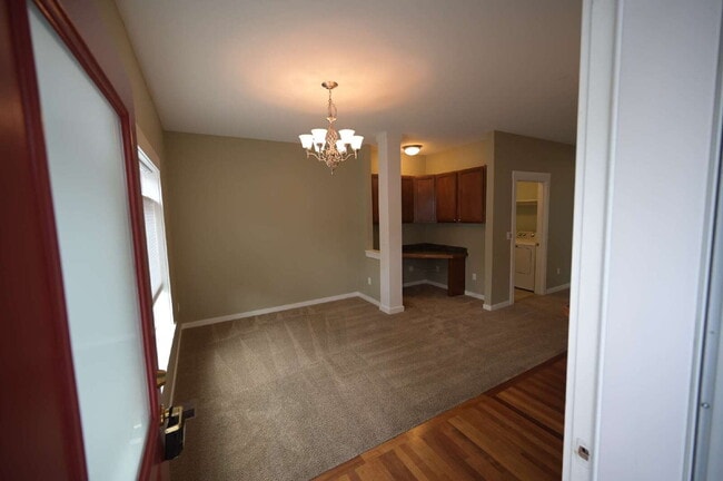 Building Photo - 2 bed 2 bath 2 car garage, in Sequim