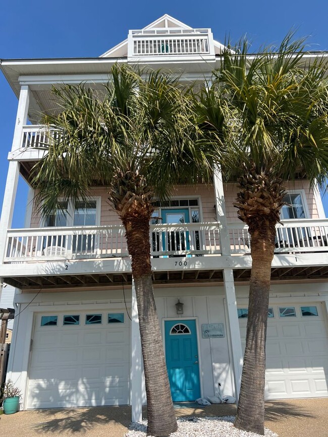 Primary Photo - Carolina Beach - One Bedroom Studio/Room -...