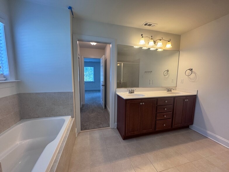 Building Photo - 2912 Bayfront Way