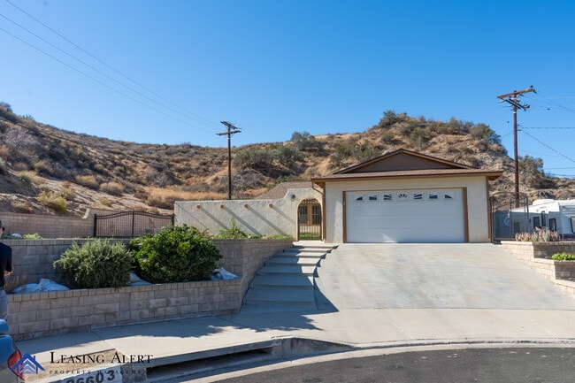Primary Photo - 26603 Berino Dr
