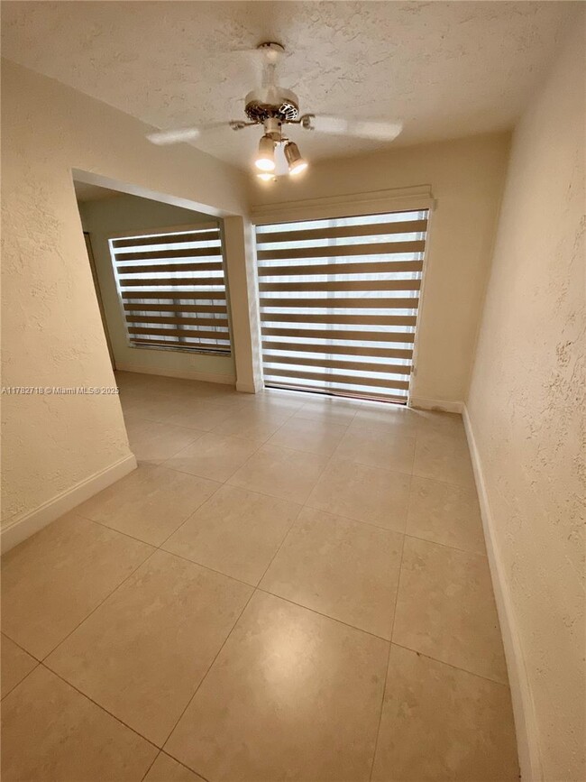 Building Photo - 9870 Watermill Cir