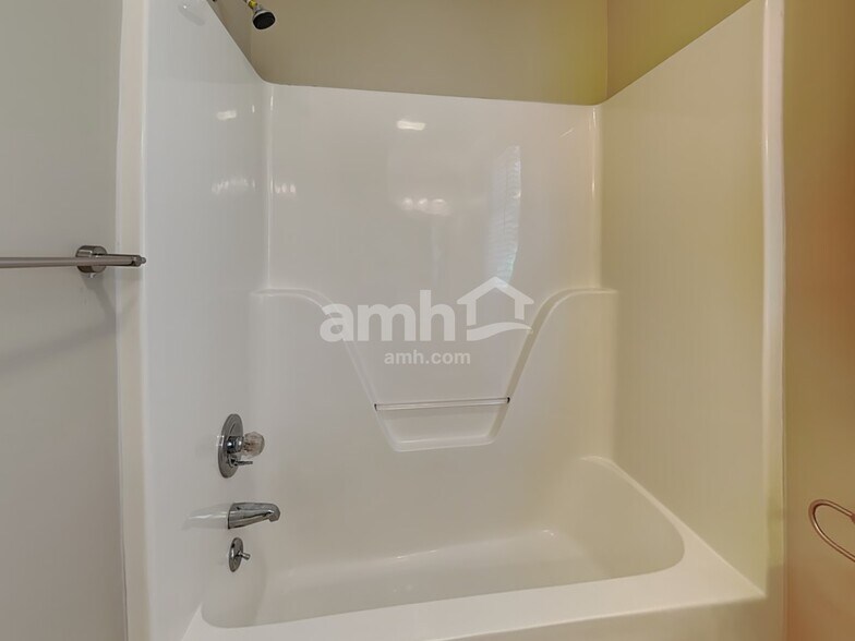 Building Photo - 5503 Pebble Garden Ct