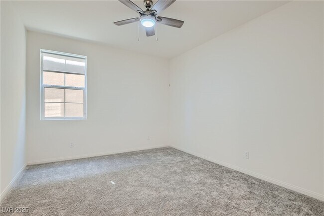 Building Photo - 3208 Segesta Ave