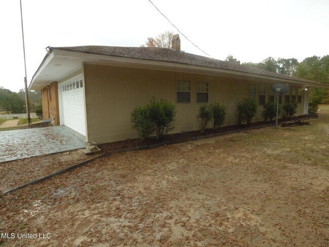 Building Photo - 1109 Old Brookhaven Rd