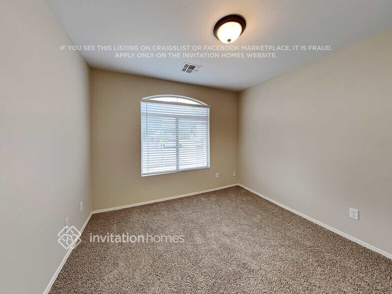 Building Photo - 23651 W Bowker St